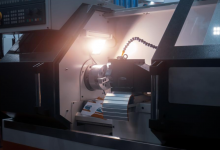 工信部:加速推进工业母机顶层设计发展,工业母机概念股有望受益!-小李财经视角