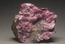 铬矿龙头股票有哪些？铬矿概念股票名单一览表-小李财经视角