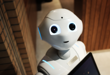 聊天机器人龙头股票有哪些?聊天机器人概念股票名单一览表-小李财经视角