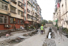 住建部持续推进老旧小区改造,老旧小区改造概念股有望受益!-小李财经视角