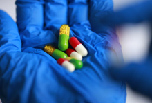 中办、国办印发《完善医疗卫生服务体系的意见》,互联网+医疗健康概念股有望受益!-小李财经视角